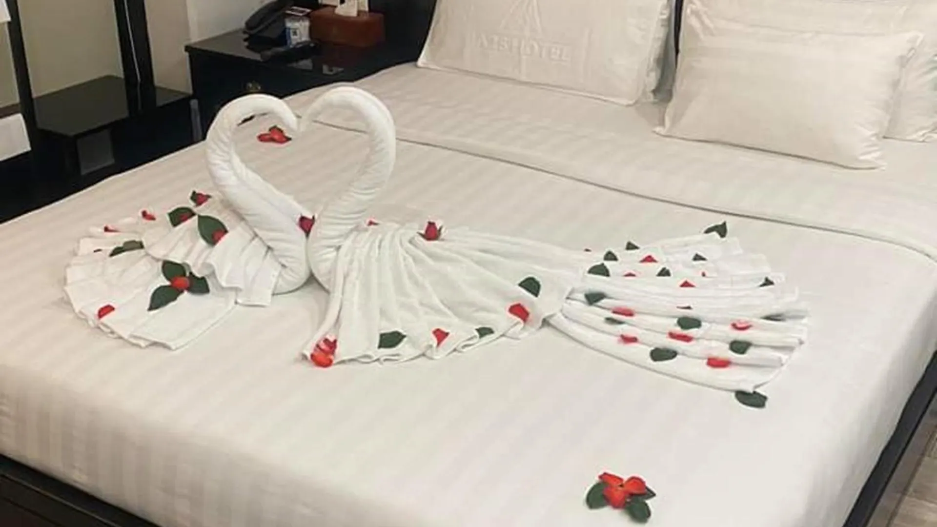 Dinh Dinh Saigon Airport Hotel-74A Giai Phong Ho Chi Minh City Hotel