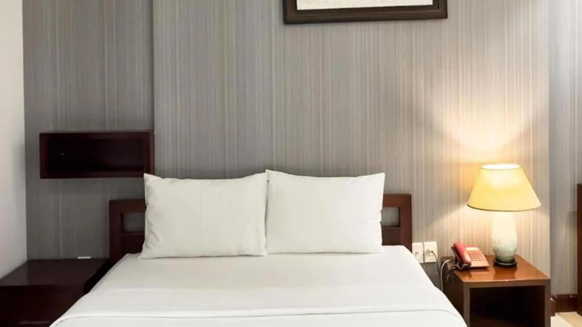 Dinh Dinh Saigon Airport Hotel-74A Giai Phong Ho Či Minovo Město